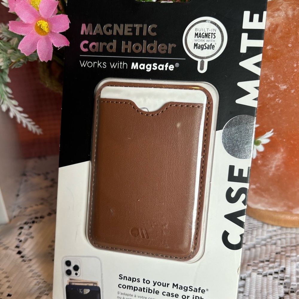 NWT Cognac Brown MagSafe Wallet MAGSAFE ACCESSORIES Money Credit Cards